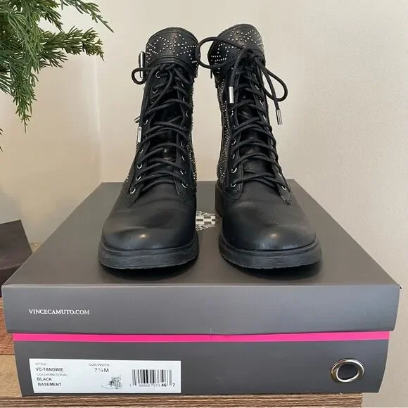 NIB Vince Camuto Tanowie Boots - Picture 2 of 6